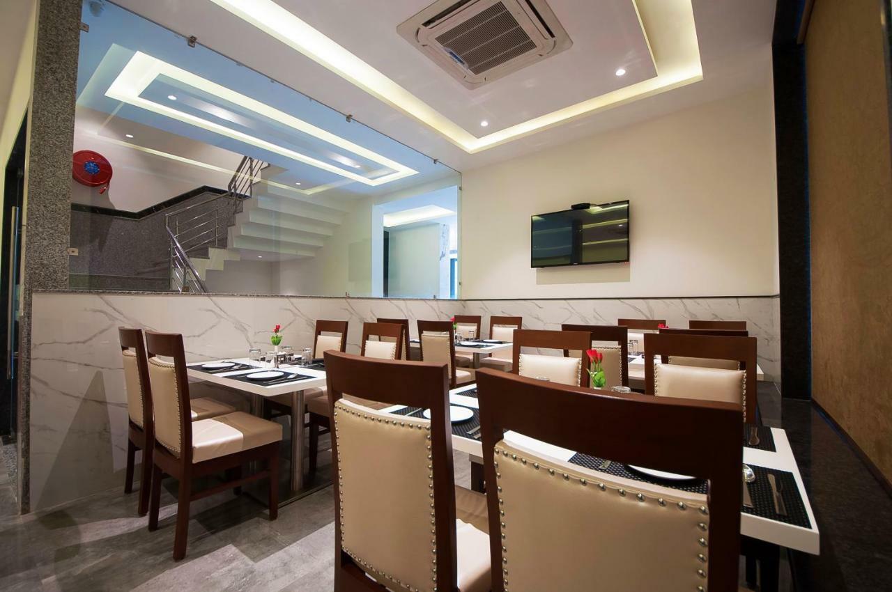 Hotel Z Suites- Delhi Igi Airport Нью-Дели Экстерьер фото